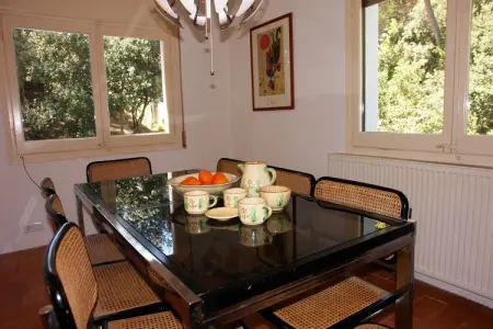 Casa Rey, Maison de vacances avec piscine, grand jardin avec piscine et belle vue à Begur - Photo 8