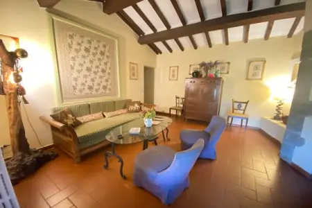 Casa Stefania, Gîte rustique à Scheggia avec piscine - Photo 2