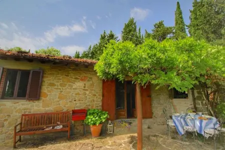 Casa Stefania, Gîte rustique à Scheggia avec piscine - Photo 11