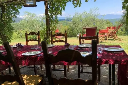 Casa Stefania, Gîte rustique à Scheggia avec piscine - Photo 16