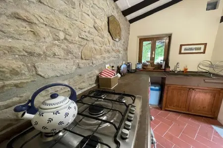 Casa Stefania, Gîte rustique à Scheggia avec piscine - Photo 21