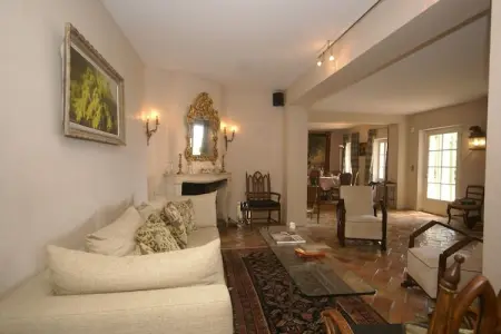 Vue mer, Belle villa à Cannes, du 18e siècle avec piscine privée et vue mer - Photo 1