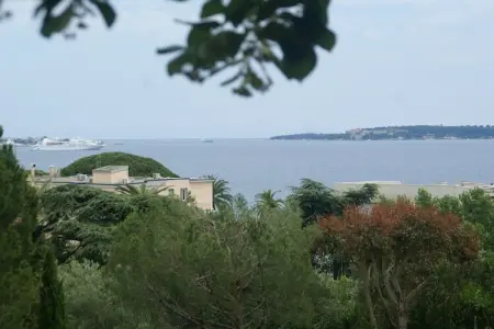 Vue mer, Belle villa à Cannes, du 18e siècle avec piscine privée et vue mer - Photo 21