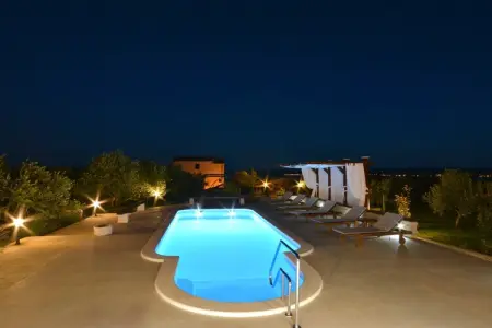 Villa Oliva, Villa confortable à Kaštel Lukšic sur le Mont Kozjak - Photo 8