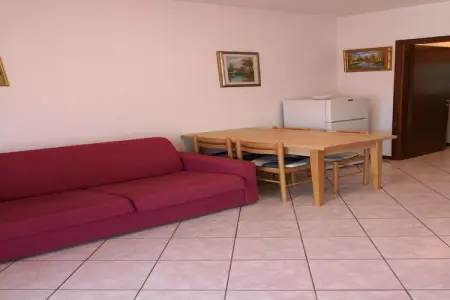 Casara Elle Otto, Maison de vacances bien décorée avec piscine en Lazise - Photo 19