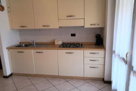 Casara Elle Otto, Maison de vacances bien décorée avec piscine en Lazise - Photo 21