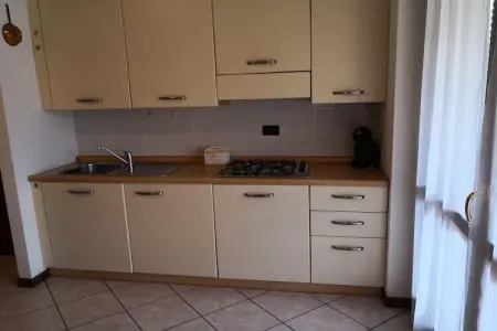 Casara Elle Otto, Maison de vacances bien décorée avec piscine en Lazise - Photo 23