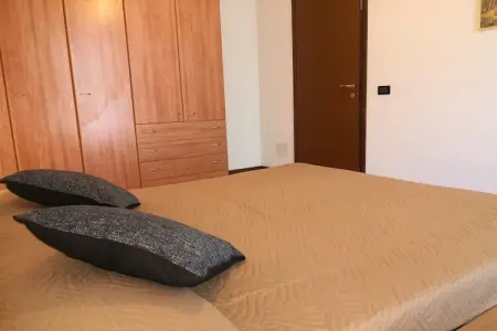 Casara Elle Otto, Maison de vacances bien décorée avec piscine en Lazise - Photo 26