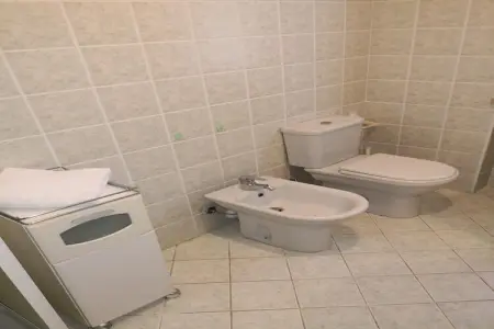 Casara Elle Otto, Maison de vacances bien décorée avec piscine en Lazise - Photo 31