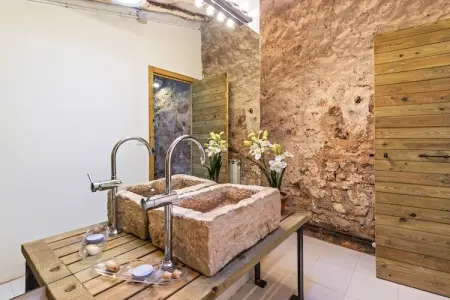 Cottage Fraga, Cottage rustique à Fraga avec jardin privé - Photo 12