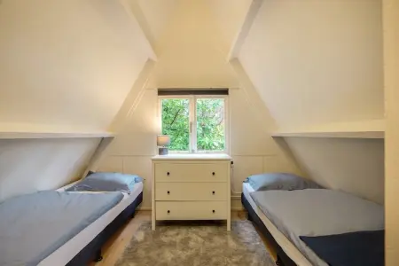 Soor & Long, Superbe habitation située aux abords d'un lac à 7KM de Maastricht - Photo 14