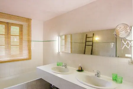 Le Pigeonnier, Maison de vacances à Bouzic dans sud de la France près prés - Photo 11