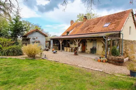 Accourir-Montagne, Maison de vacances antique à Buxières-les-Mines avec piscine prive - Photo 1