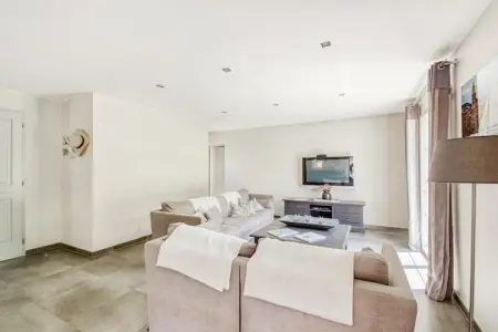 Villa Charlotte, Villa confortable au Plan-de-la-tour avec piscine privée - Photo 2