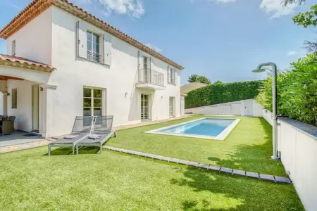 Villa Charlotte, Villa confortable au Plan-de-la-tour avec piscine privée - Photo 6
