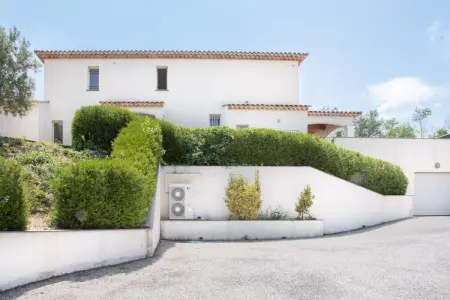 Villa Charlotte, Villa confortable au Plan-de-la-tour avec piscine privée - Photo 8