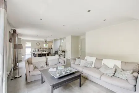 Villa Charlotte, Villa confortable au Plan-de-la-tour avec piscine privée - Photo 10