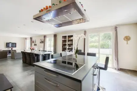 Villa Charlotte, Villa confortable au Plan-de-la-tour avec piscine privée - Photo 17