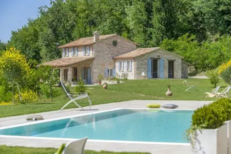 Ca Luigi, Villa chic à Acqualagna avec jacuzzi et jardin privé - Photo 8