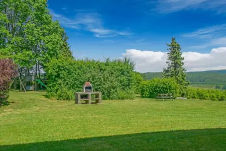 Charme des Chenets, Séduisante maison de vacances à Gros-Fays avec jardin - Photo 28