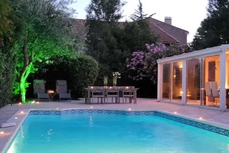 Le Bon, Magnifique villa en Languedoc-Roussillon avec terrasse - Photo 16