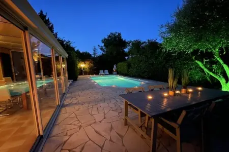 Le Bon, Magnifique villa en Languedoc-Roussillon avec terrasse - Photo 26