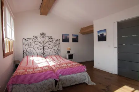 La Caleche, Très beau gite avec studio sur un domaine avec piscine chauffée. - Photo 4