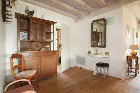 La Caleche, Très beau gite avec studio sur un domaine avec piscine chauffée. - Photo 9