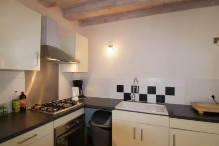 La Caleche, Très beau gite avec studio sur un domaine avec piscine chauffée. - Photo 14