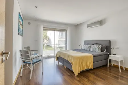 Your Beautiful Portuguese House, Maison de vacances moderne à Salir do Porto avec piscine - Photo 24