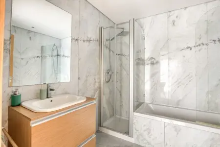 Your Beautiful Portuguese House, Maison de vacances moderne à Salir do Porto avec piscine - Photo 28