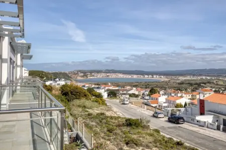 Your Beautiful Portuguese House, Maison de vacances moderne à Salir do Porto avec piscine - Photo 34