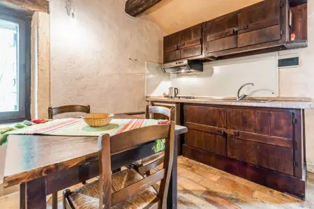 Melo, Logement situé au sein de la nature avec piscine - Photo 15