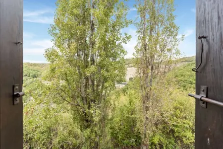 Melo, Logement situé au sein de la nature avec piscine - Photo 33