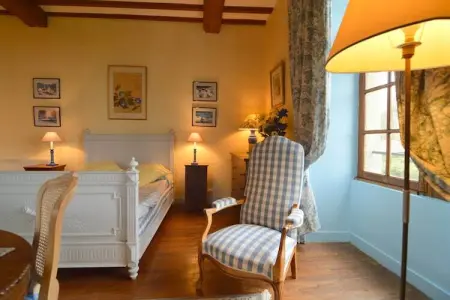 Le Château de La Gau, Magnifique demeure avec piscine à Saint-Paul-du-Bois - Photo 12