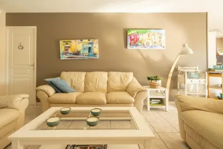 Sourire du Soleil, Villa chaleureuse à Montouliers avec piscine privée - Photo 8