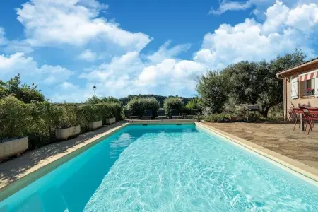 Sourire du Soleil, Villa chaleureuse à Montouliers avec piscine privée - Photo 10