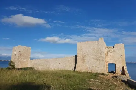 Resort More 3, Maison de vacances exotique à Vir avec bain à remous - Photo 23