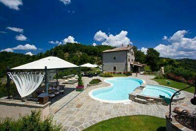 Location Appartement à Apecchio,La Rocca Estate IT-00037-312 N°781358