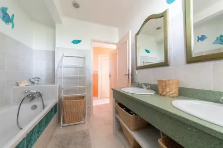 Villa Carpentras, Villa Carpentras  avec piscine, proche D'Avignon et du Parc Spirou - Photo 19