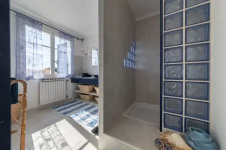 Villa Carpentras, Villa Carpentras  avec piscine, proche D'Avignon et du Parc Spirou - Photo 25