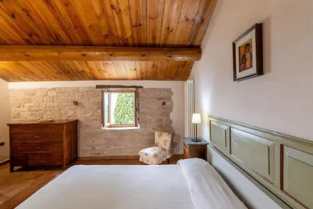 Il Conio Viola, Maison de vacances avec piscine, dans un endroit calme près d'Acqualagna - Photo 5