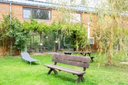 Le Gîte du Lac Privé, Gîte premium à Florennes face à un lac à poissons privé dans la forêt - Photo 5