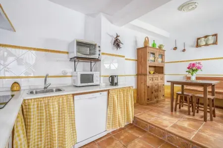 La Pililla, Maison de vacances confortable à Carcabuey avec piscine - Photo 16