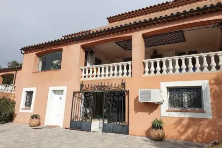 La Mastannière, Maison de vacances attrayante aux Adrets de l'Esterel avec piscine - Photo 6
