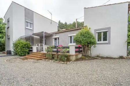 Villa Denise, Villa spacieuse avec terrasse à 200 mètres de l'Orb - Photo 1