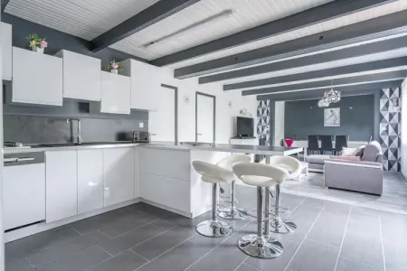 Villa Denise, Villa spacieuse avec terrasse à 200 mètres de l'Orb - Photo 9