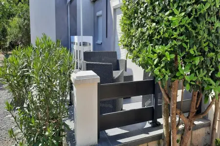 Villa Denise, Villa spacieuse avec terrasse à 200 mètres de l'Orb - Photo 49