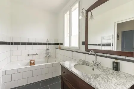 Le Bon Sentiment, Le Bon Sentiment : Séduisante maison de vacances à Cuzy avec piscine - Photo 17