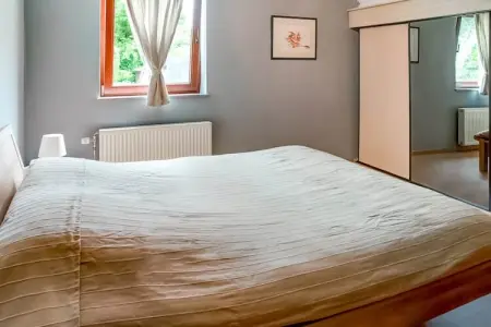 Gîte de 8 personnes avec piscine, Superbe villa près de Hamoir avec piscine privée et jardin - Photo 20